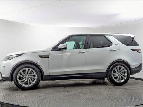 Used 2019 Land Rover Discovery SE AWD/4WD image 3