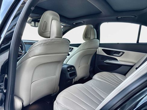 New 2026 Mercedes-Benz E 350 Sedan image 18