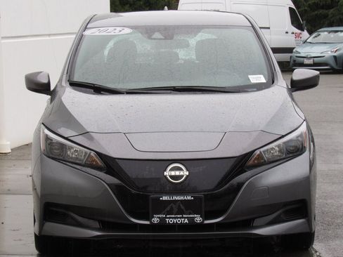 Used 2023 Nissan Leaf S image 3