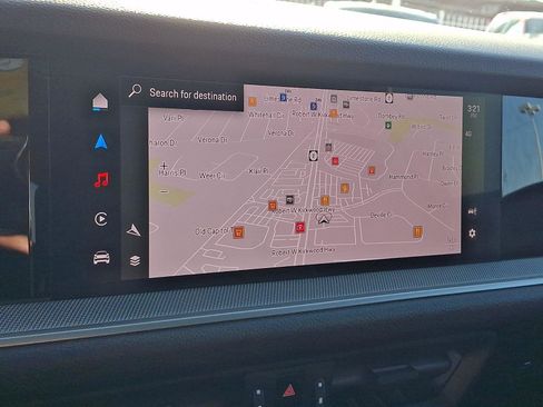 Used 2025 Porsche Cayenne S image 17