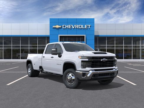 New 2026 Chevrolet Silverado 3500 W/T w/ WT/CX Safety Package AWD/4WD image 1