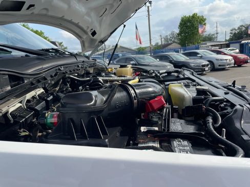 Used 2019 Ford F350 XL w/ Power Equipment Group AWD/4WD image 7