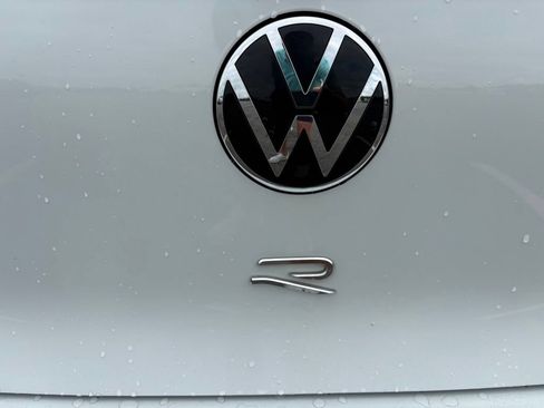 Used 2024 Volkswagen Golf R AWD/4WD image 5