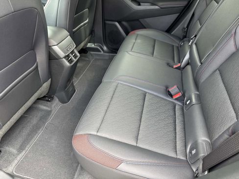 New 2026 Chevrolet Equinox RS w/ Convenience Package III FWD image 10