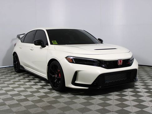 Used 2025 Honda Civic Type R image 35