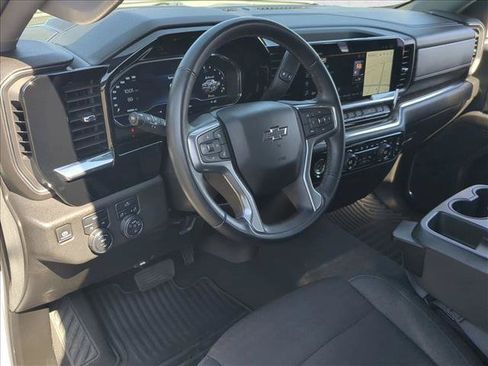 Used 2023 Chevrolet Silverado 1500 RST AWD/4WD image 10