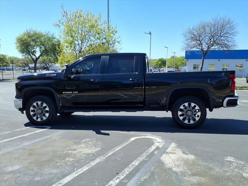 Used 2024 Chevrolet Silverado 2500 LT image 5