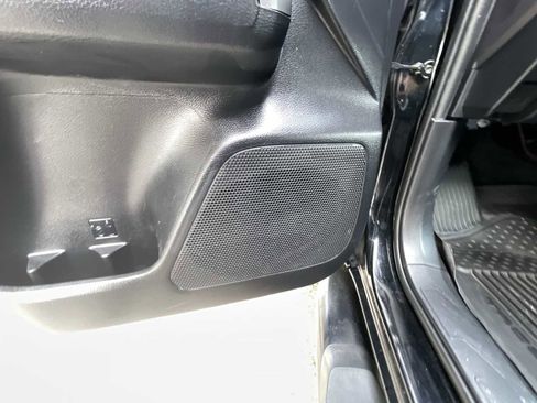 Used 2021 Toyota Tacoma TRD Sport w/ Technology Package image 22