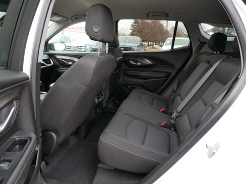 Used 2024 GMC Terrain SLE w/ Driver Convenience Package image 35