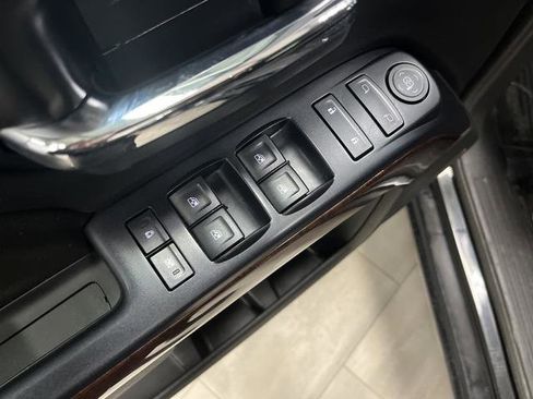 Used 2014 GMC Sierra 1500 SLE w/ SLE Value Package image 25