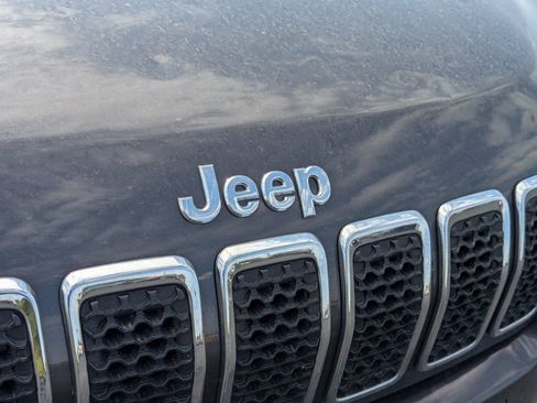 Used 2021 Jeep Cherokee Limited AWD/4WD image 10