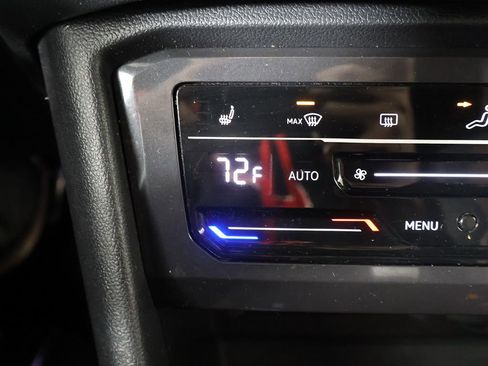 Used 2022 Volkswagen Tiguan SEL R-Line image 51