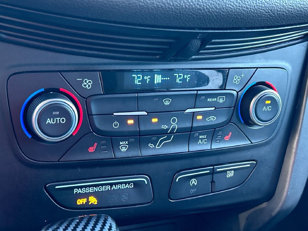 Used 2018 Ford Escape SE w/ Ford Safe & Smart Package FWD image 24