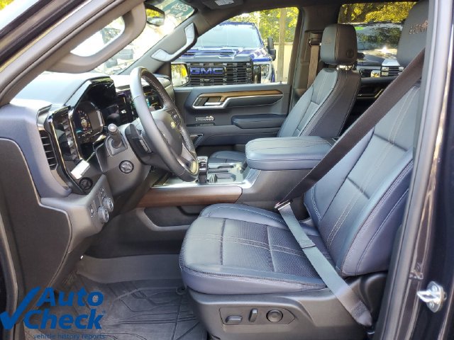 Certified 2024 Chevrolet Silverado 1500 High Country RWD image 16
