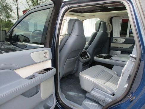 Used 2018 Lincoln Navigator Black Label AWD/4WD image 20