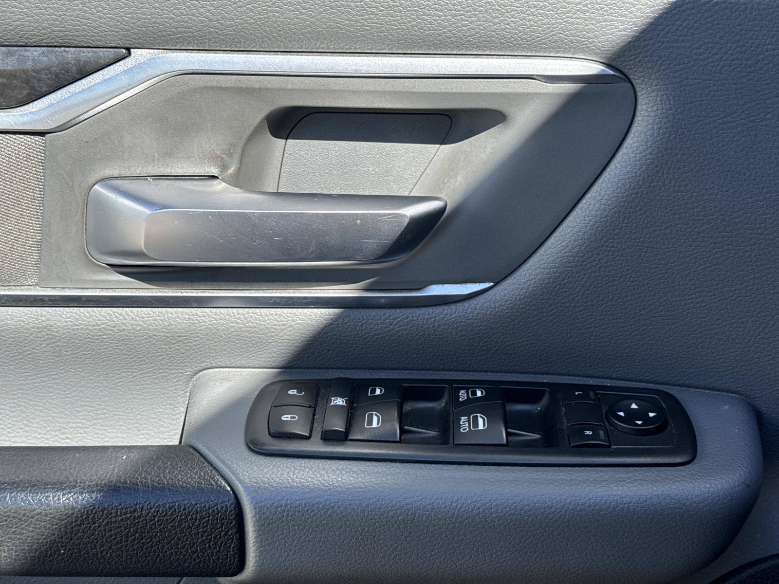 Used 2019 RAM 1500 Big Horn AWD/4WD image 19