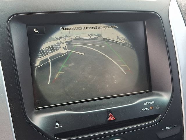 Used 2014 Ford Explorer XLT w/ Equipment Group 201A FWD image 17