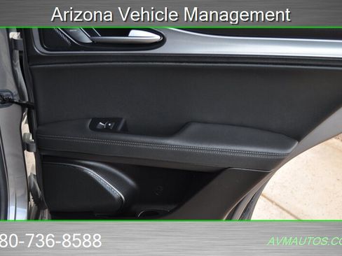 Used 2018 Alfa Romeo Stelvio Ti Sport image 30