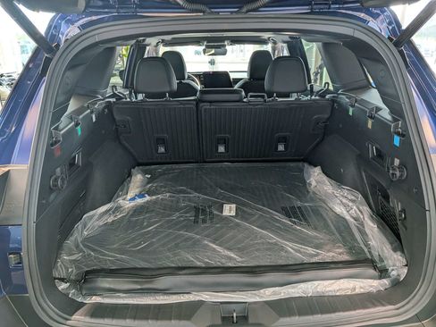Certified 2026 Subaru Outback Limited AWD/4WD image 12