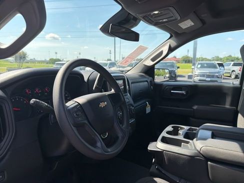 New 2026 Chevrolet Silverado 1500 W/T w/ WT Value Package AWD/4WD image 9