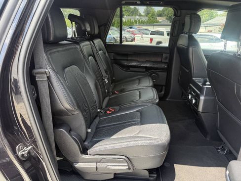 Used 2019 Ford Expedition Max Limited AWD/4WD image 37