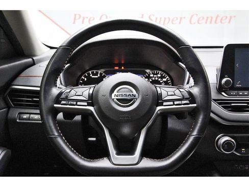 Certified 2020 Nissan Altima 2.5 SR image 13