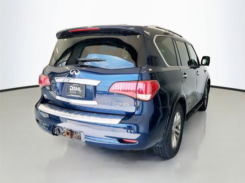 Used 2016 INFINITI QX80 4WD w/ Driver's Assistance Package image 13