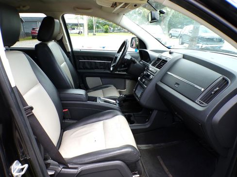 Used 2009 Dodge Journey R/T w/ Flexible Seating Group AWD/4WD image 17
