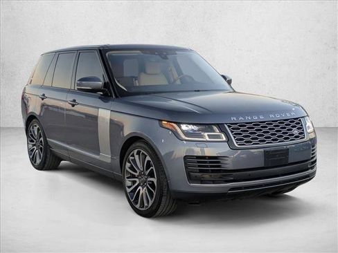 Used 2022 Land Rover Range Rover Westminster Edition image 3