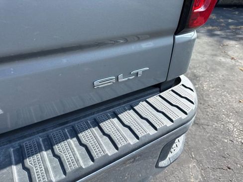 Used 2025 GMC Sierra 1500 SLT image 7
