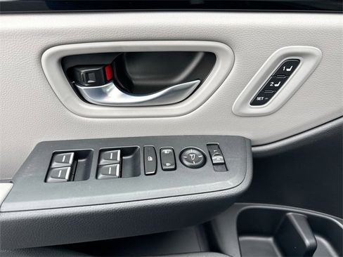 Certified 2025 Honda Pilot EX-L image 15