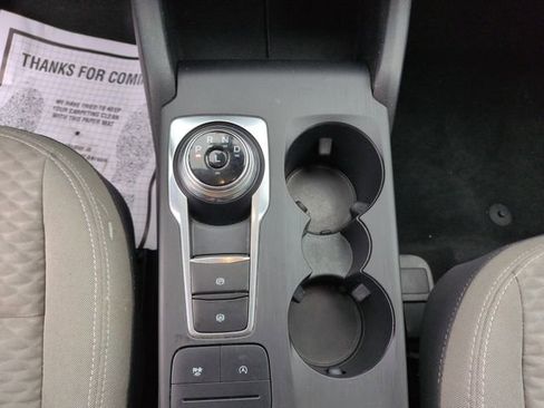 Certified 2020 Ford Escape SE FWD image 33