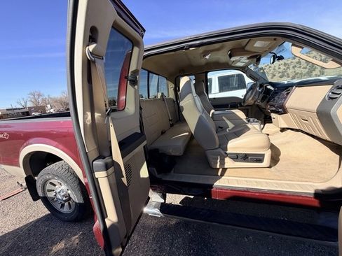 Used 2008 Ford F250 Lariat image 3