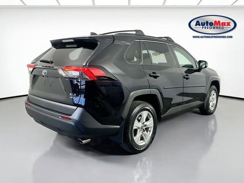Used 2021 Toyota RAV4 XLE w/ Convenience Package AWD/4WD image 2