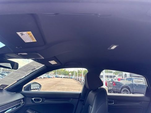 Used 2022 Honda Civic Sport image 31