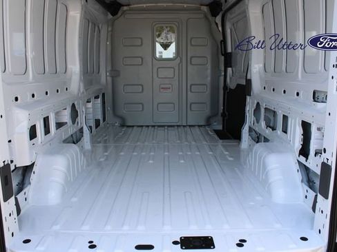 New 2025 Ford Transit 250 148 Medium Roof image 6