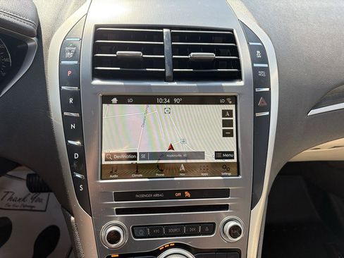 Used 2018 Lincoln MKZ Select w/ Select Plus Package FWD image 12