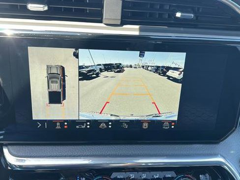 Used 2024 GMC Sierra 1500 Denali w/ Technology Package AWD/4WD image 15