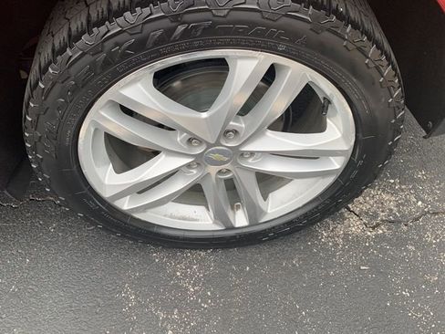 Used 2018 Chevrolet Equinox Premier image 22