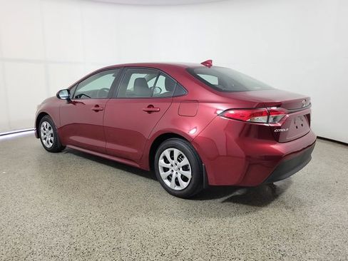 Used 2026 Toyota Corolla LE image 7