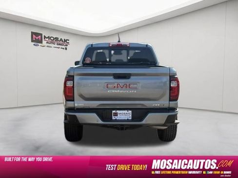 Used 2024 GMC Canyon AT4 w/ AT4 Premium Package AWD/4WD image 6