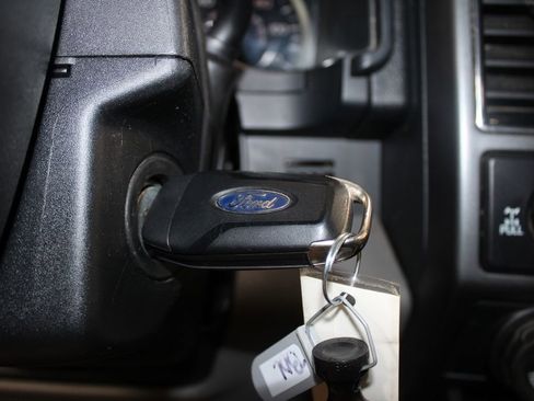 Used 2019 Ford F150 XLT w/ Equipment Group 302A Luxury image 48