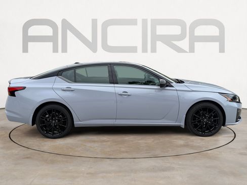 New 2026 Nissan Altima 2.5 SR FWD image 12