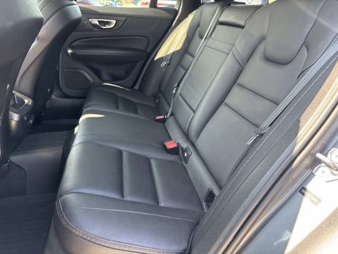 Used 2020 Volvo V60 T5 Cross Country w/ Protection Package Premier image 11