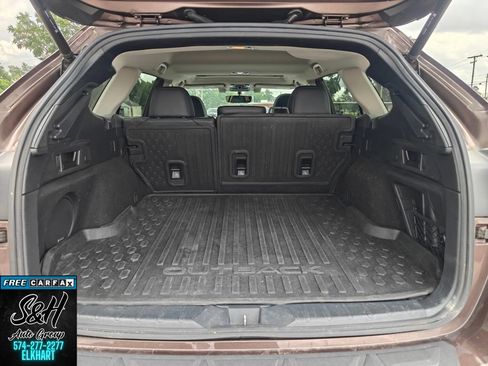 Used 2020 Subaru Outback Limited XT w/ Popular Package #2 AWD/4WD image 23