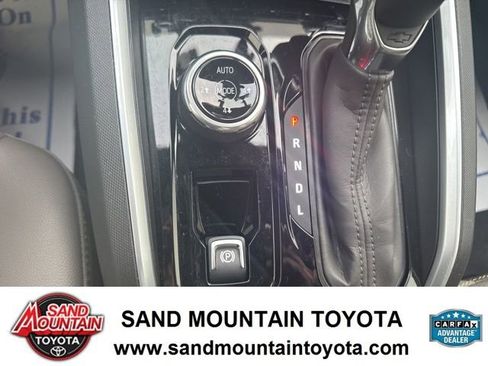 Used 2024 Chevrolet Colorado ZR2 w/ ZR2 Convenience Package III image 20