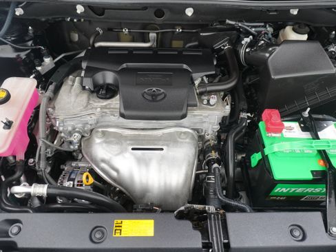 Used 2013 Toyota RAV4 Limited FWD image 32