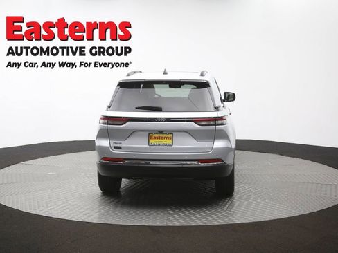 Used 2022 Jeep Grand Cherokee Limited 4xe w/ Luxury Tech Group II AWD/4WD image 40