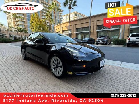 Used 2021 Tesla Model 3 Standard Range Plus image 1