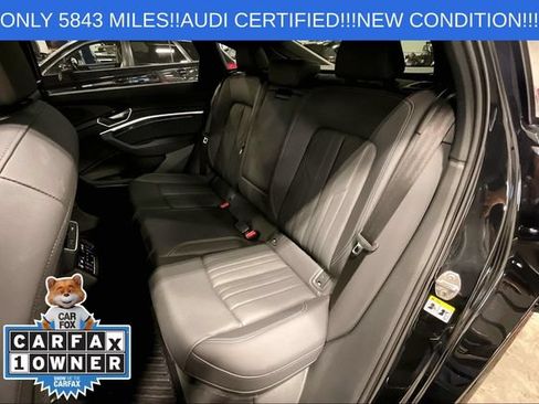 Used 2024 Audi Q8 e-tron Premium Plus w/ Premium Plus Package AWD/4WD image 26